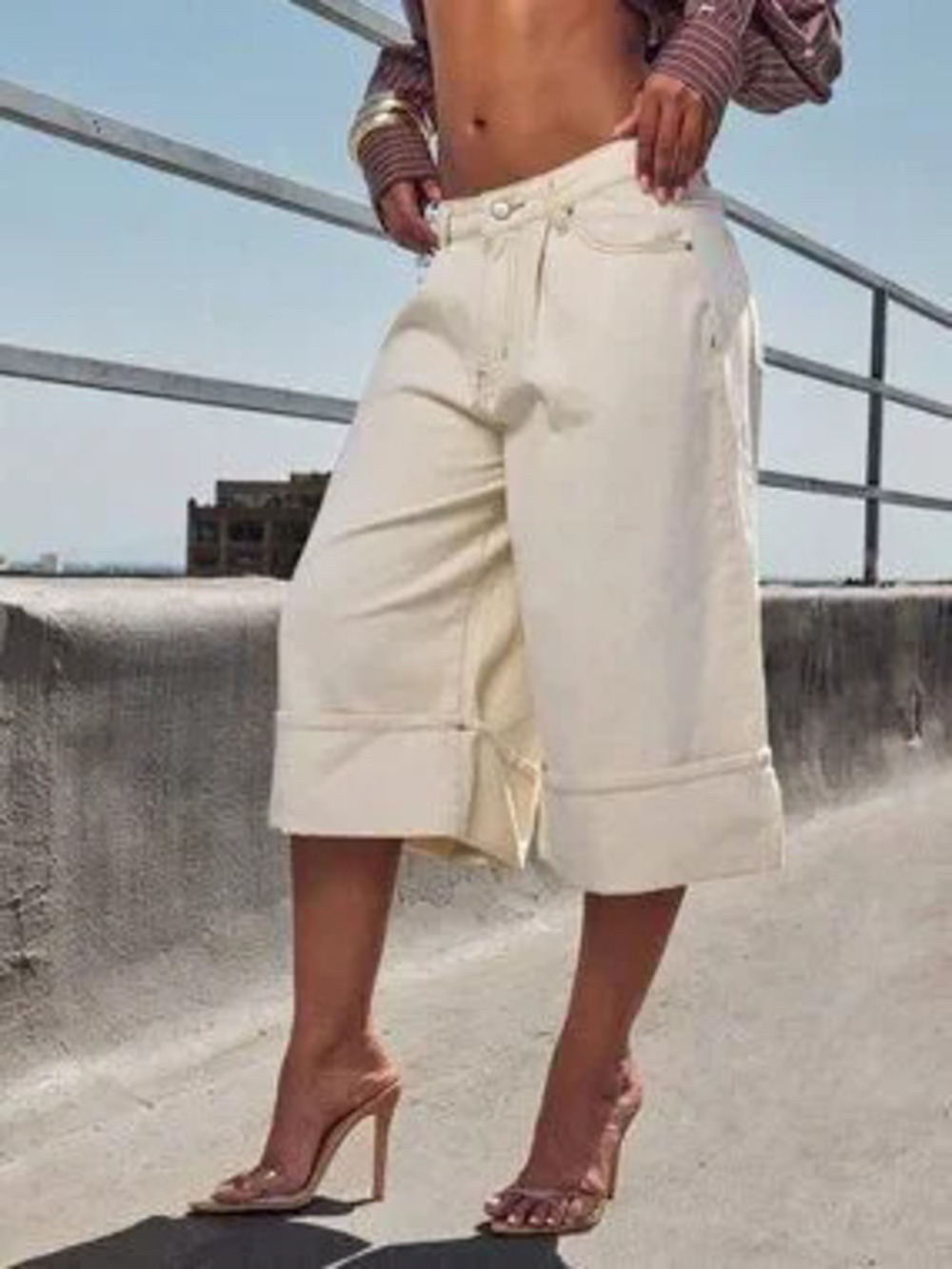 Apricot Casual Women's Wide Leg Cuffed Denim Wide Jorts